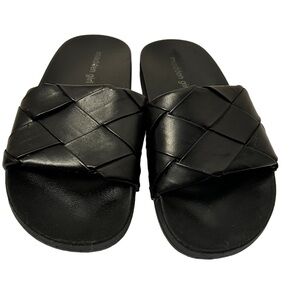 Madden Girl Women’s Black Braided Sandals Size 7